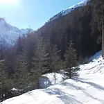 Haus Schoderbock アパート ザンクト・レオンハルト・イム・ピッツタール