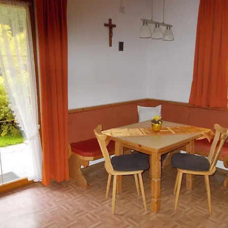 Haus Schoderbock * Санкт-Леонхард-им-Пицталь